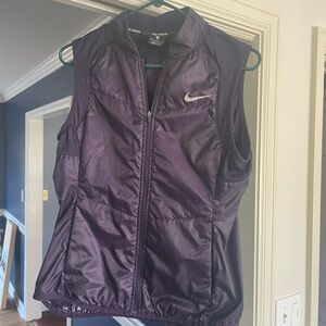 Nike Women’s Purple Lightweight running Vest medium